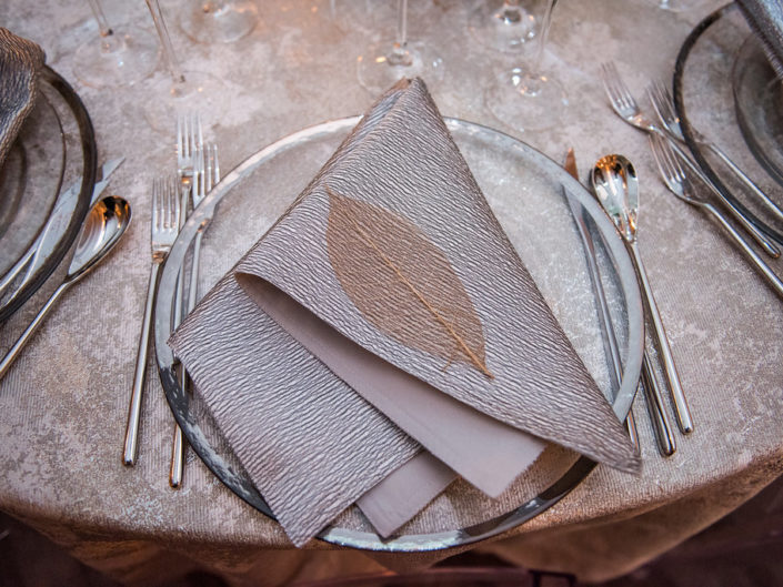 glassware, flatlay, plates, silverware, kristin banta designs, leaf, dinner napkin