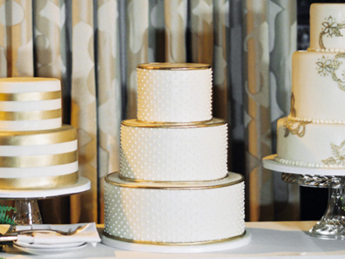 Wedding cake, minimalistic, minimal design, Gold Cake, simplistic design, Gold patterns, simple cake design