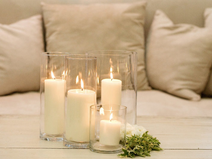 wedding decor, lounge style, event decor, wedding planners in los angeles, candle, glass candle holder, greenery, lounge vignettes, kristin banta events