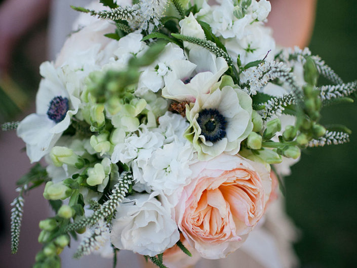 wedding bouquet, flower, bride, arrangement, bohemian, best wedding designers,