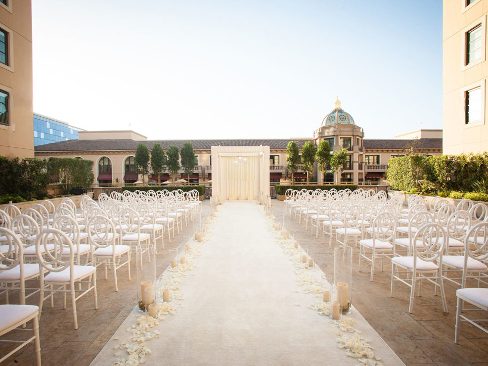 montage outdoor wedding ceremony, cream and champagne color palettes, kristin banta weddings and special events