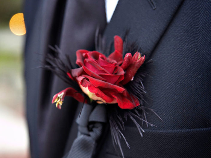 Groom Style, Los Angeles Wedding, LA wedding planning, groom style, boutonnière, red floral, black feather, los angeles wedding planner, event planner in LA, kristin banta events